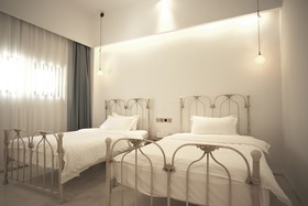 Suzhou Unique Space Design Art Hotel