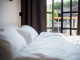 Zaimushe Holiday Courtyard