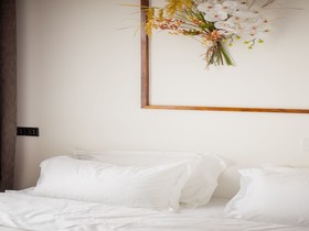 Zaimushe Holiday Courtyard