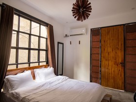 Zaimushe Holiday Courtyard