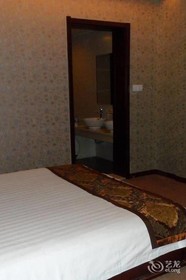 Starway Hotel Linhai Yintai City