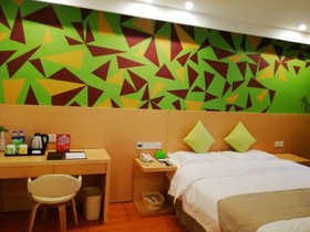 Vatica Hotel Xuzhou Suining East Bus Station Branch