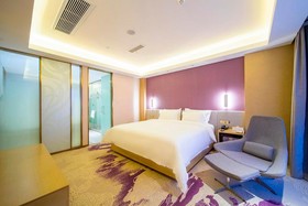 Lavande Hotels Yangzhou Jiangwangshui Street RTMart