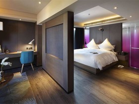 Mercure Yangzhou Dongguan Street