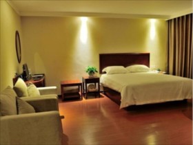 GreenTree Inn Henan ZhouKou Wen Ming Road Business Hotel