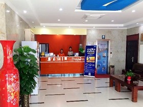 7 Days Inn Zoucheng Chengqian East Road Yiwu Trade Center