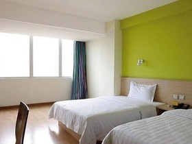 7Days Inn Zoucheng Minzheng Main Street