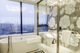 Shanghai Ship Hotel