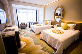Shanghai Ship Hotel