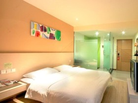 7Days Inn Haimen Jiefang Road Branch