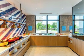Holiday Inn Express Haimen City Center