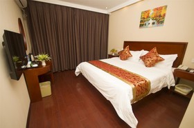 GreenTree Inn Hebei Cangzhou Huanghua Trade City Express Hotel
