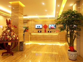 GreenTree Inn Shanghai Hongqiao Hub Caoan Road Huajiang Branch Road Express Hotel