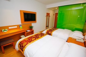 Vatica Shanghai Jiading District Anting Metro Station Moyu Road Hotel
