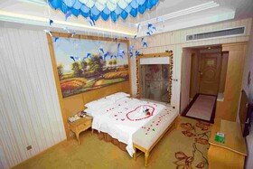 Vienna International Hotel Shanghai Malu Station