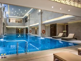 Lv Shou Hotel