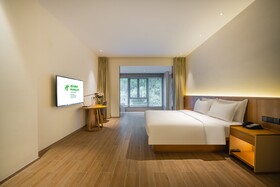 Holiday Inn Wuyi Mountain Water Village