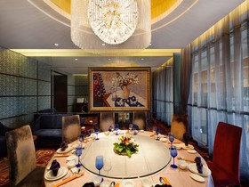 Depo Hotel International