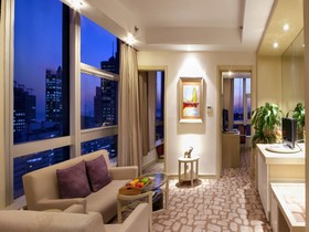 Ariva Qingdao Hotel & Serviced Apartment