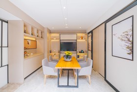 Atour Hotel Heilongjiang Middle Road Qingdao