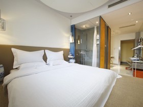China Community Culture & Art Hotel