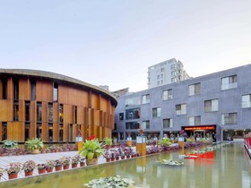 China Community Culture & Art Hotel