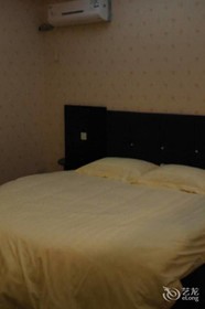 City 118 Chain Hotel