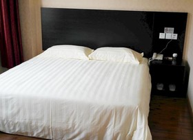 City 118 Chain Hotel