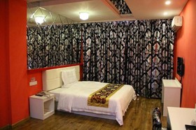 City 118 Theme Hotel