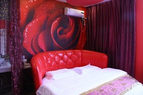 City 118 Theme Hotel
