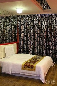 City 118 Theme Hotel