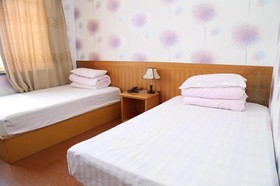 City Holiday Hotel
