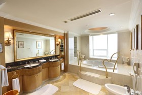 Crowne Plaza