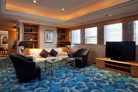 Crowne Plaza