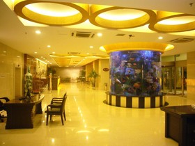 Eagle Canyon Hotel