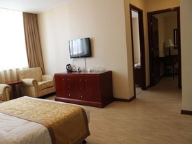 Eagle Canyon Hotel