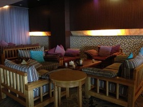 Eagle Canyon Hotel