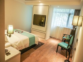 Galaxy Holiday Hotel