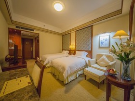 Great Tang Harvest Hotel