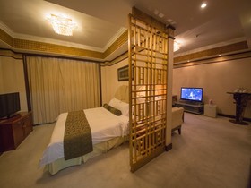 Great Tang Harvest Hotel