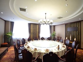 Great Tang Harvest Hotel
