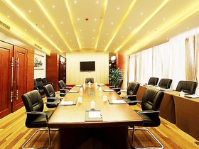 GreenTree Inn Shandong Qingdao Development District SDUST Express Hotel