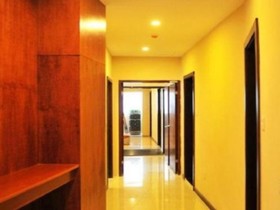 GreenTree Inn ShanDong QingDao LiCang ShuYuan Road Daon square Express Hotel