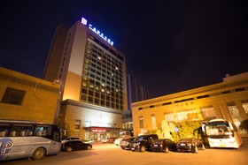 Guangye Jinjiang