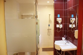 Hanting Hotel Qingdao Shandong Road Wanda