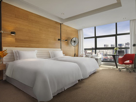 Himalayas Qingdao Hotel