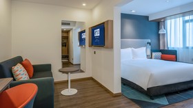 Holiday Inn Express Qingdao City Center