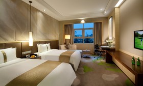 Holiday Inn Qingdao Expo