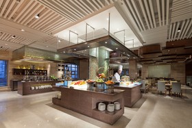 Holiday Inn Qingdao Expo