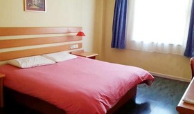 Home Inn Qingdao Fengshan Road Branch